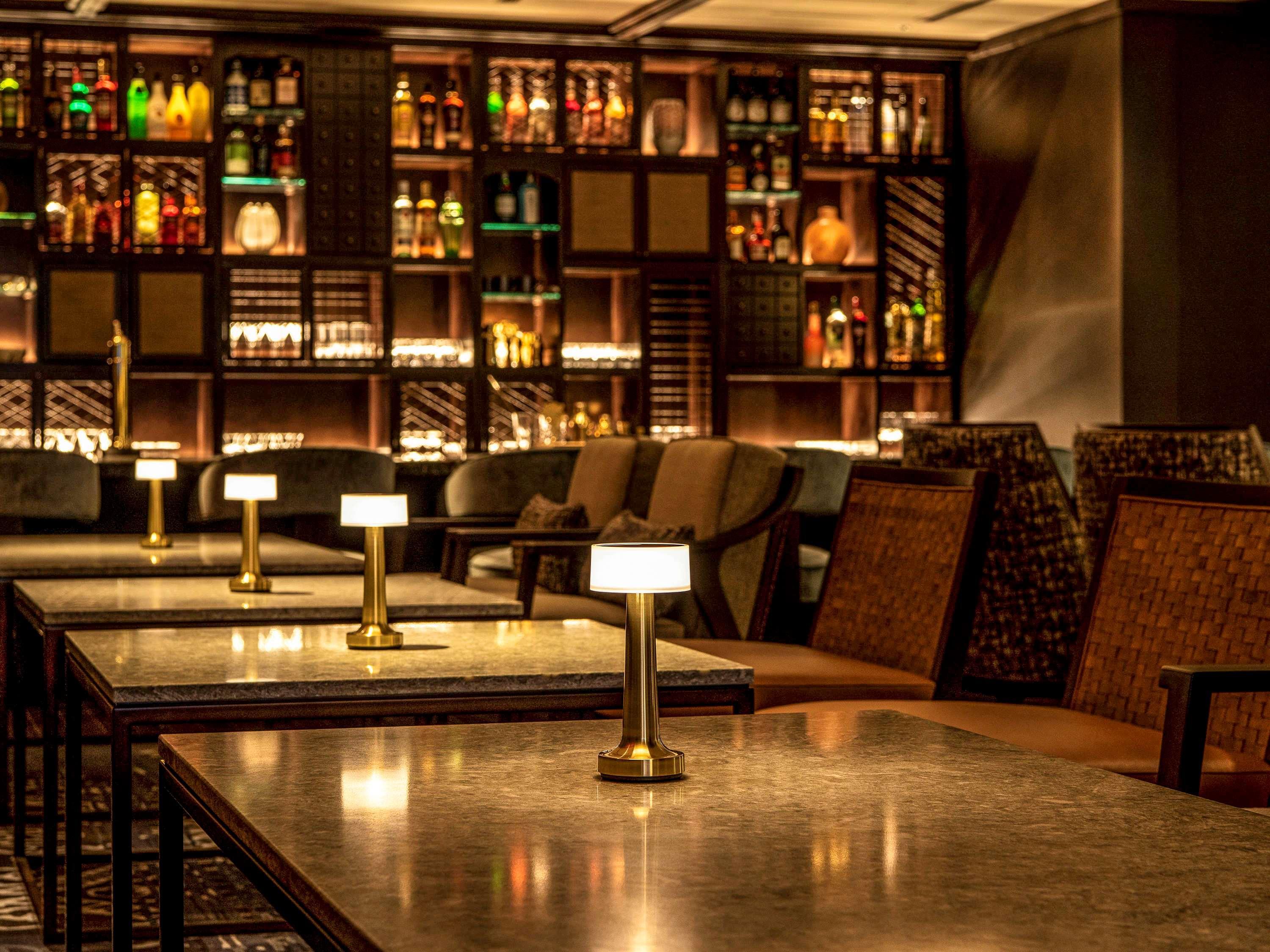 Hotel Dhawa Yura Kyoto - Banyan Group Exteriér fotografie The bar at the Mandarin Oriental, Bangkok